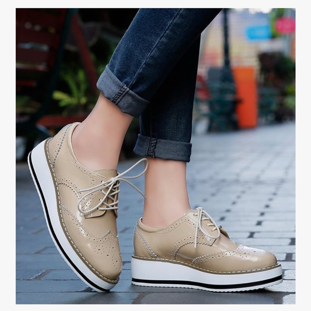 Women’s genuine Leather Platform Wingtip Oxford Shoes – White – Size 8